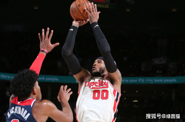  马刺青年军掀翻卫冕冠军  